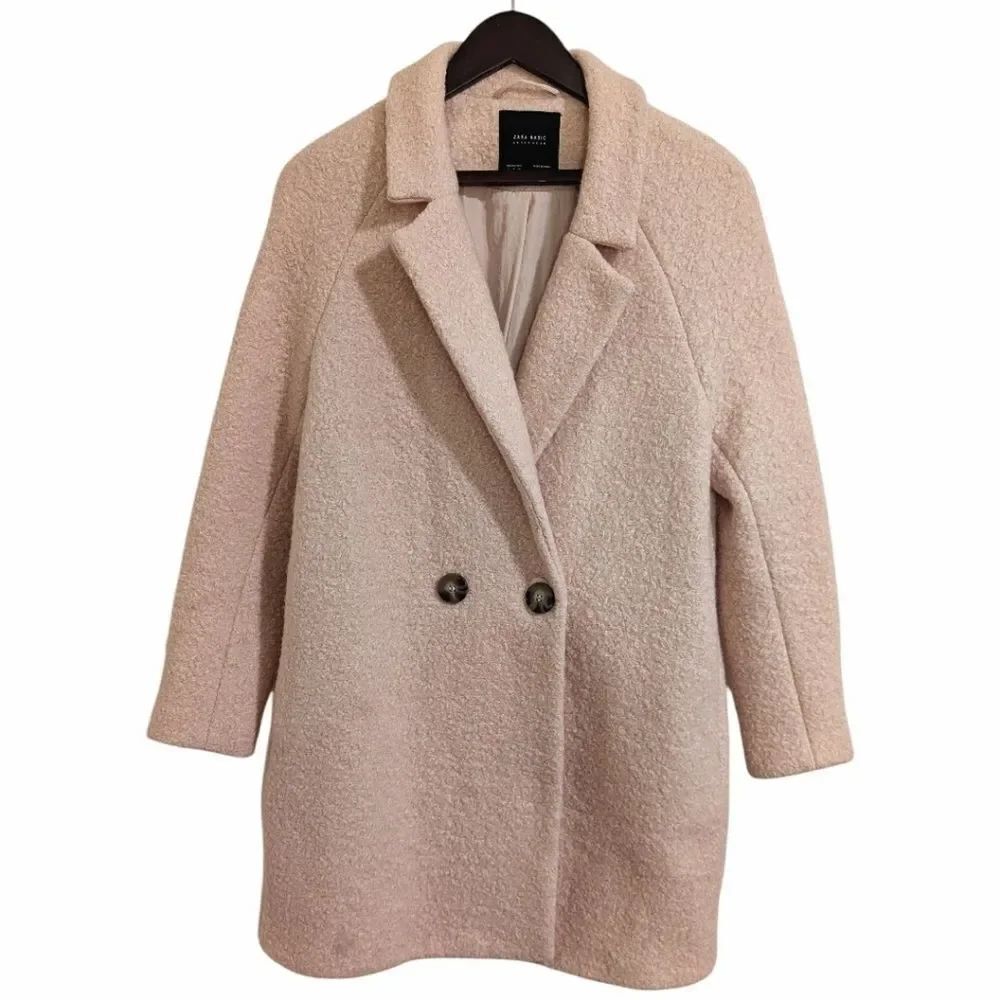 Zara Basic Wool Blend Bouclé Overcoat in Blush Pink